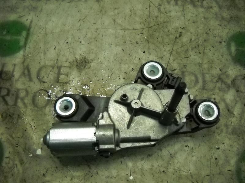 Recambio de motor limpia trasero para ford focus berlina (cap) ghia referencia OEM IAM   