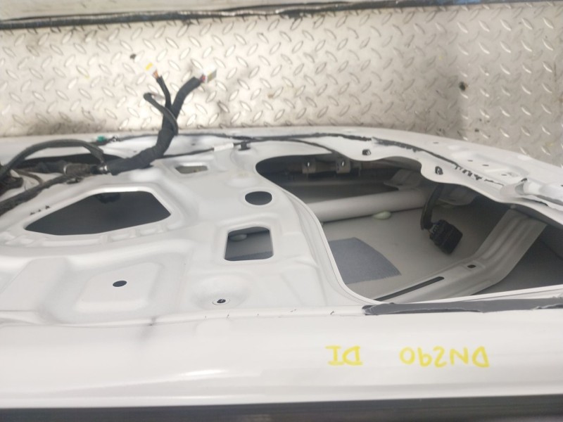 Recambio de puerta delantera izquierda para hyundai bayon (bc3) 1.0 t-gdi referencia OEM IAM   