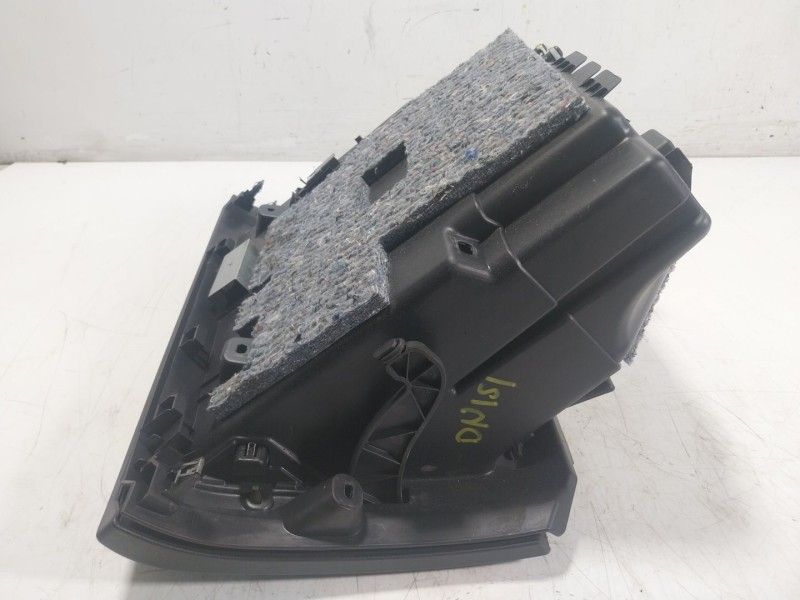 Recambio de guantera para volvo v60 ii (225) b4 mild-hybrid referencia OEM IAM  30755651 