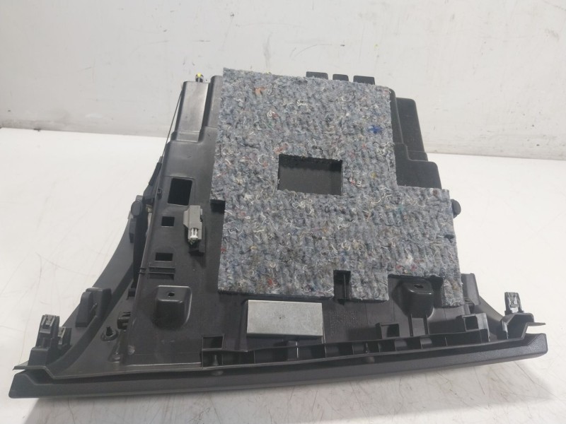 Recambio de guantera para volvo v60 ii (225) b4 mild-hybrid referencia OEM IAM  30755651 