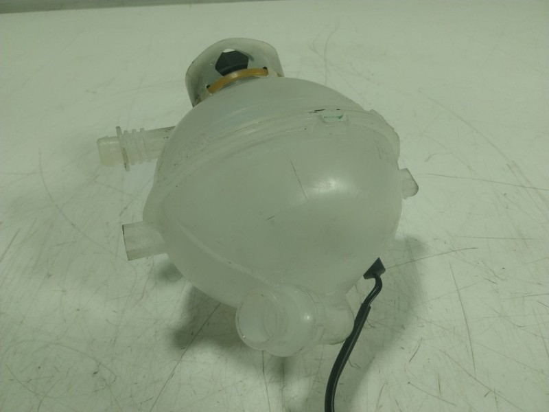 Recambio de deposito expansion para volvo v60 ii (225) b4 mild-hybrid referencia OEM IAM  31657860 