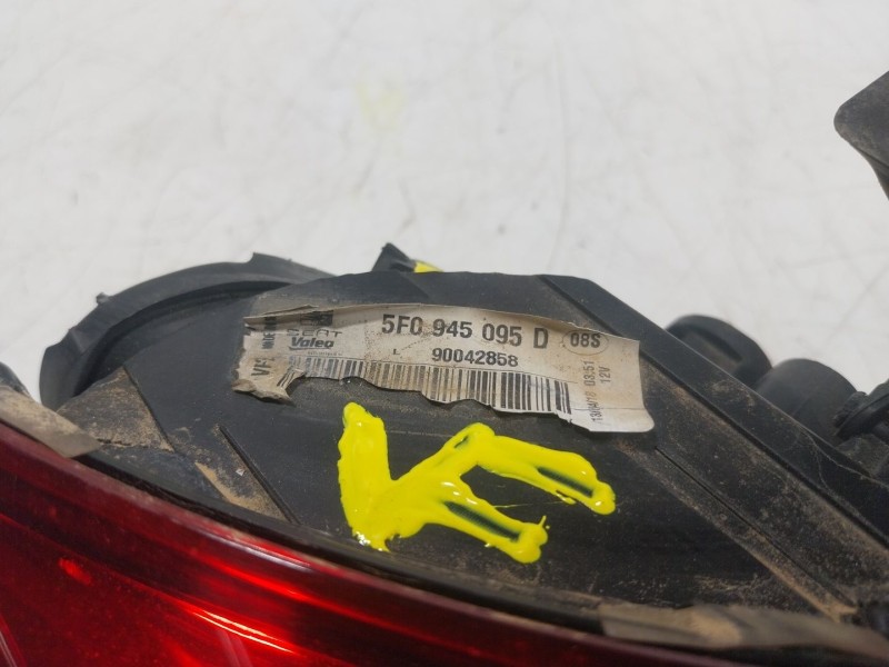 Recambio de piloto trasero izquierdo para seat leon (5f1) 1.2 tsi referencia OEM IAM 5F0945095D 5F0945095D 