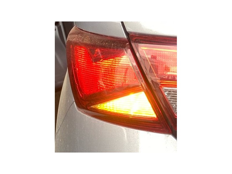 Recambio de piloto trasero izquierdo para seat leon (5f1) 1.2 tsi referencia OEM IAM 5F0945095D 5F0945095D 