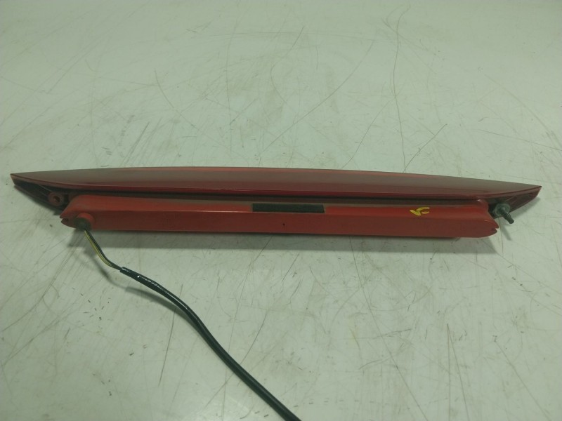 Recambio de piloto trasero central para volvo v60 ii (225) b4 mild-hybrid referencia OEM IAM  31395455 