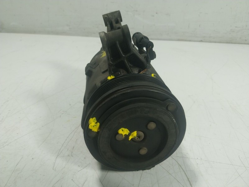 Recambio de compresor aire acondicionado para mini mini descapotable (r52) cooper referencia OEM IAM  64521171310 