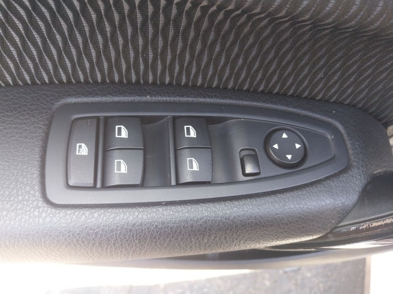 bmw 1 (f20) del año 2016