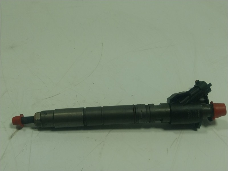 Recambio de inyector para volvo v60 ii (225) b4 mild-hybrid referencia OEM IAM  31272690 