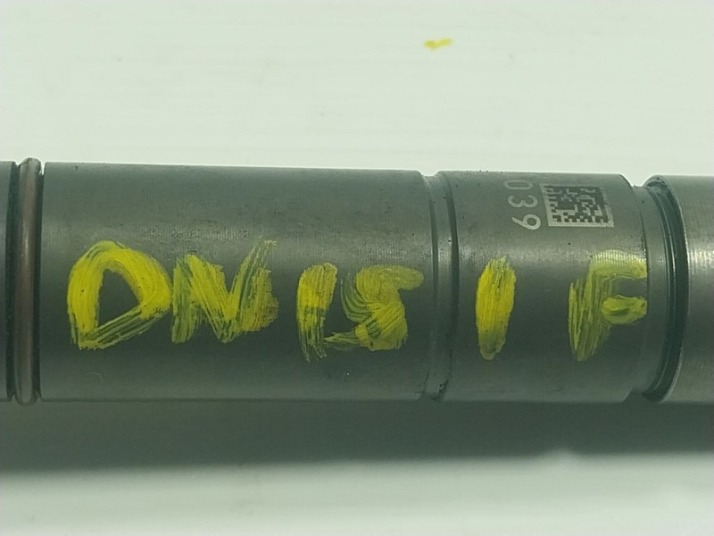 Recambio de inyector para volvo v60 ii (225) b4 mild-hybrid referencia OEM IAM  31272690 