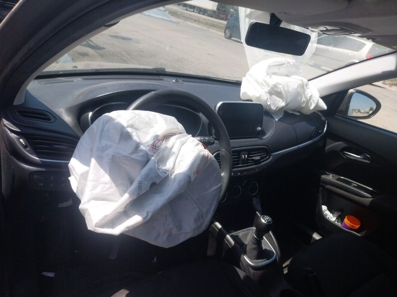 fiat tipo hatchback (356_, 357_) del año 2019