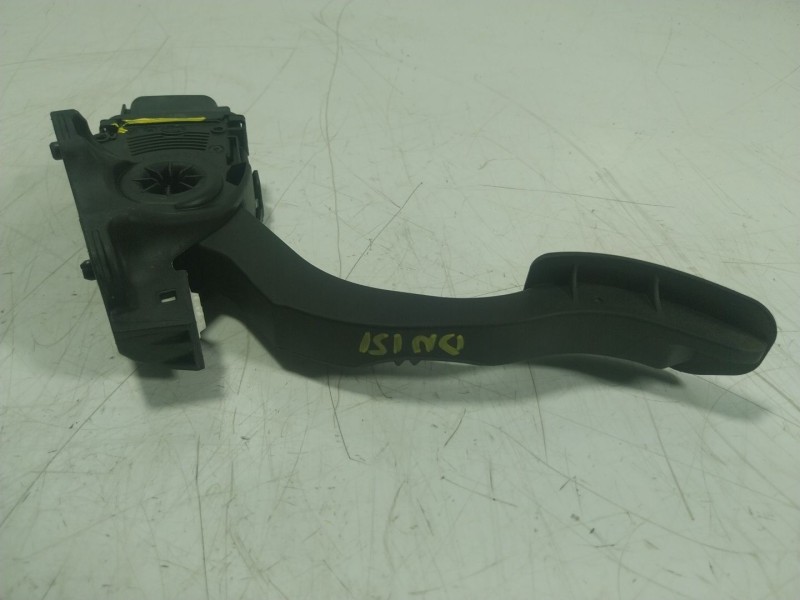 Recambio de potenciometro pedal para volvo v60 ii (225) b4 mild-hybrid referencia OEM IAM  31329058 