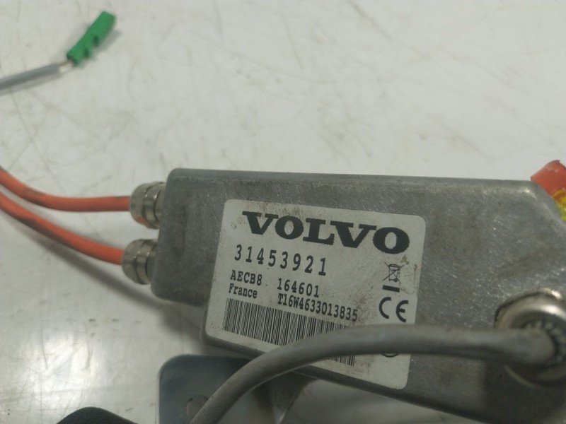 Recambio de modulo electronico para volvo v60 ii (225) b4 mild-hybrid referencia OEM IAM  31453921 