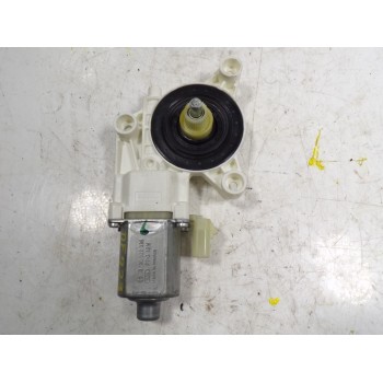 MOTOR ELEVALUNAS TRASERO DERECHO K68030660AA 0130822334 0130822334
