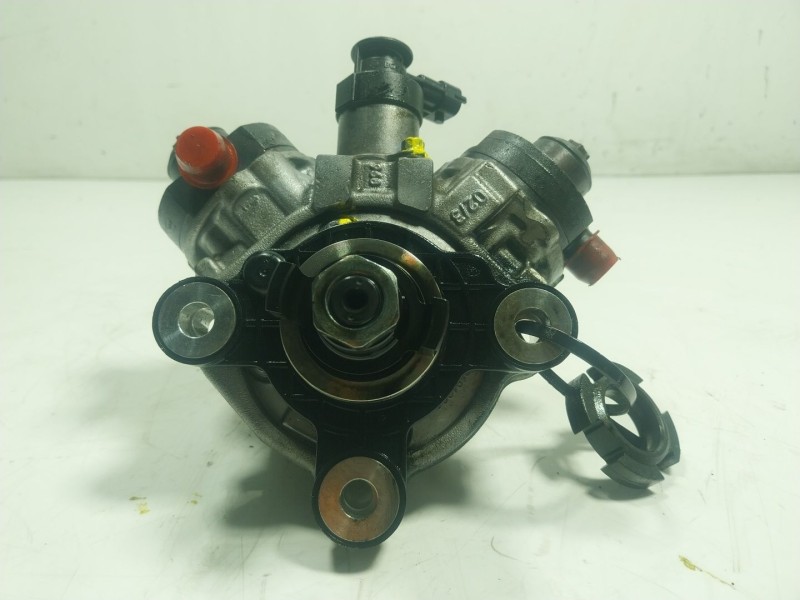 Recambio de bomba inyeccion para volvo v60 ii (225) b4 mild-hybrid referencia OEM IAM  31372081 