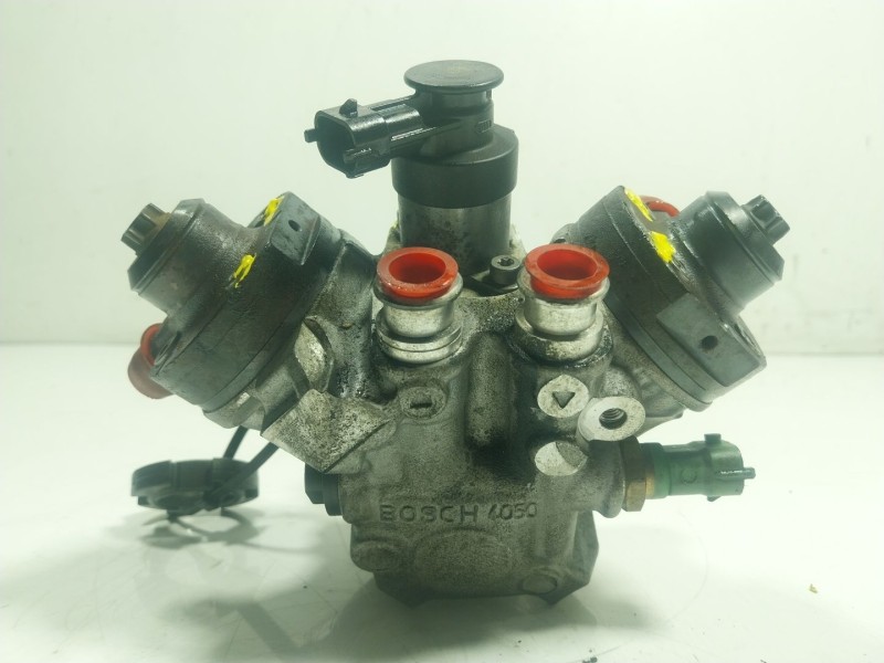 Recambio de bomba inyeccion para volvo v60 ii (225) b4 mild-hybrid referencia OEM IAM  31372081 