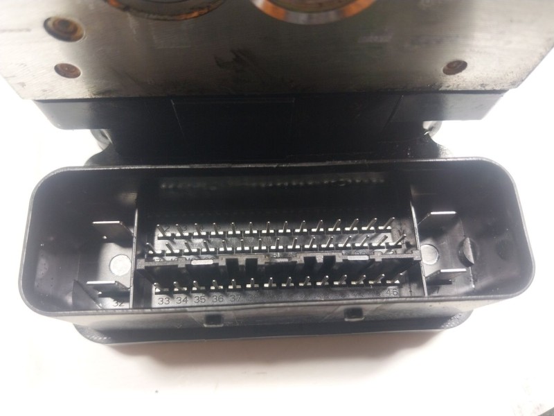 Recambio de abs para volvo v60 ii (225) b4 mild-hybrid referencia OEM IAM  P31317450 