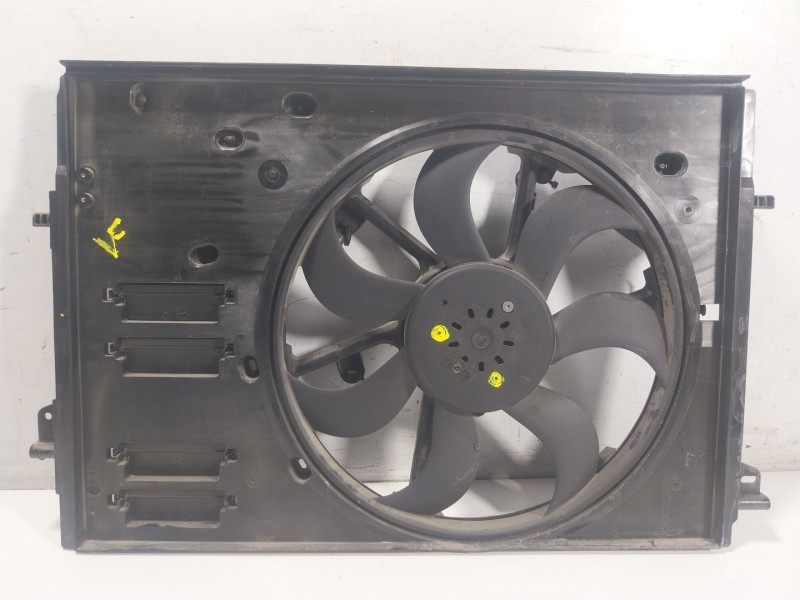 Recambio de electroventilador para nissan qashqai ii suv (j11, j11_) 1.5 dci referencia OEM IAM  T224808A 