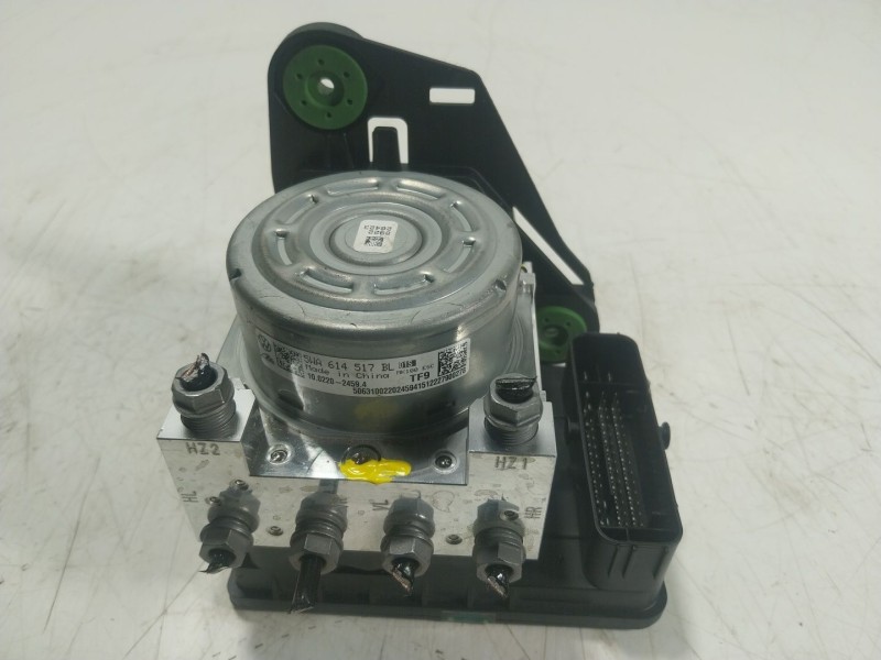 Recambio de abs para volkswagen golf viii (cd1, da1) 1.5 tsi referencia OEM IAM 5WA614517BLBEF 5WA614517BL 