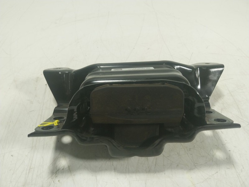 Recambio de soporte cambio para volkswagen golf viii (cd1, da1) 1.5 tsi referencia OEM IAM   