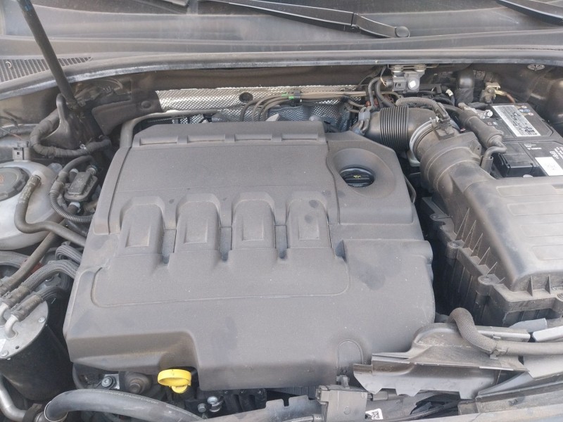 audi q3 sportback (f3n) del año 2020