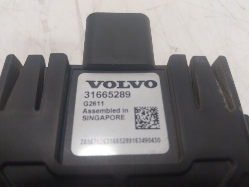 Recambio de modulo electronico para volvo v60 ii (225) b4 mild-hybrid referencia OEM IAM  31665289 