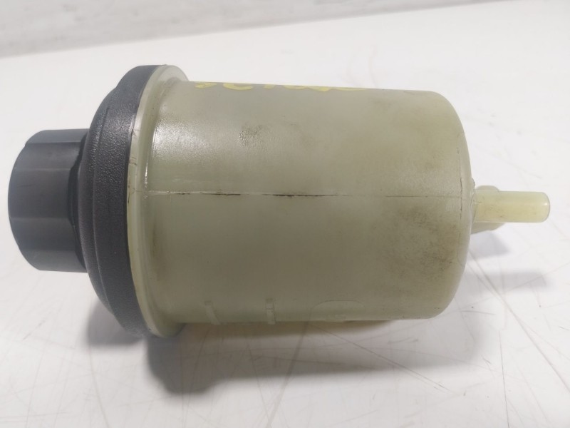 Recambio de deposito servo para volvo v60 ii (225) b4 mild-hybrid referencia OEM IAM  31302576 