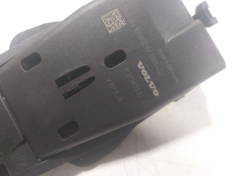 Recambio de modulo electronico para volvo v60 ii (225) b4 mild-hybrid referencia OEM IAM  31387310 