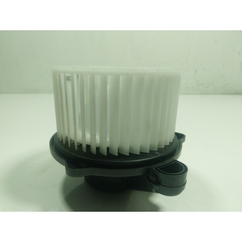 Recambio de motor calefaccion para hyundai bayon (bc3) 1.0 t-gdi referencia OEM IAM  EB1D1KUGAA02 