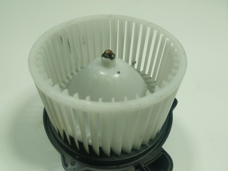 Recambio de motor calefaccion para hyundai bayon (bc3) 1.0 t-gdi referencia OEM IAM  EB1D1KUGAA02 