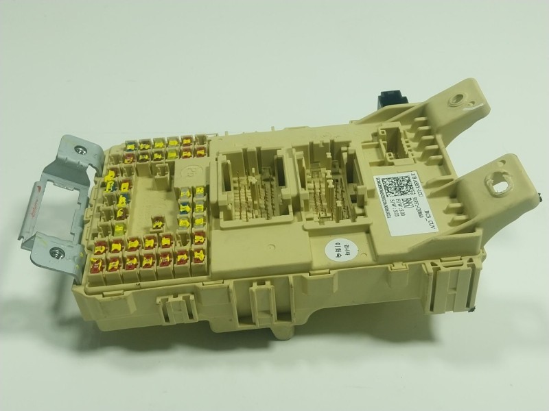 Recambio de caja reles / fusibles para hyundai bayon (bc3) 1.0 t-gdi referencia OEM IAM  91951Q0860 