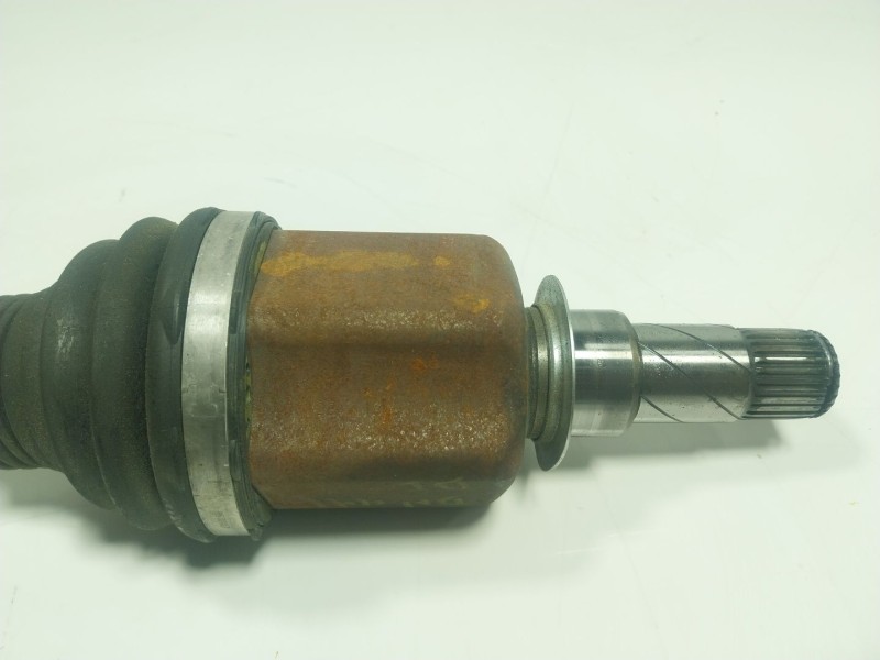 Recambio de transmision izquierda para nissan qashqai ii suv (j11, j11_) 1.5 dci referencia OEM IAM  391015656R 