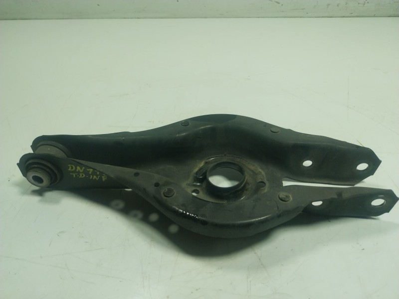 Recambio de brazo suspension inferior trasero derecho para bmw 3 (f30, f80) 320 d referencia OEM IAM   