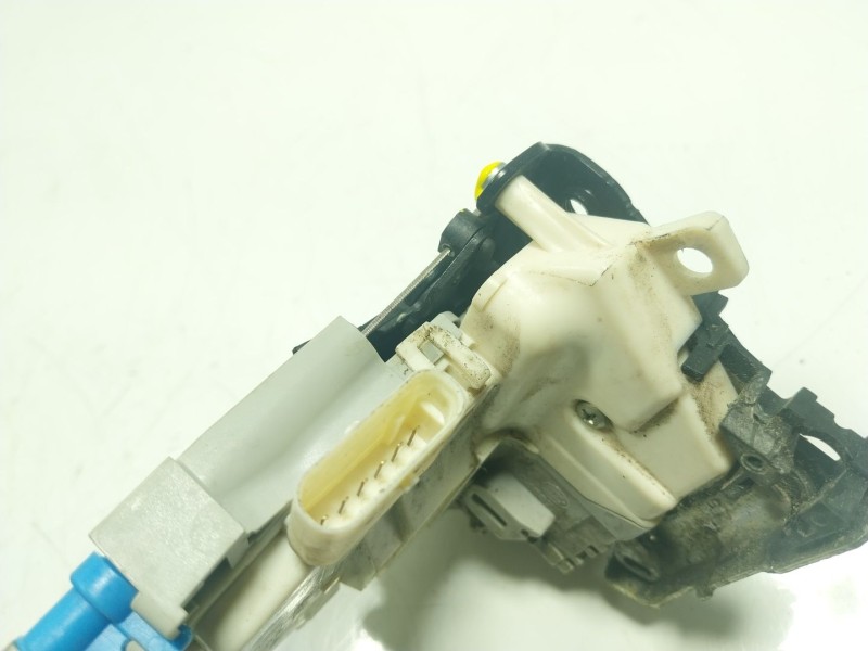 Recambio de cerradura puerta delantera derecha para audi a3 sportback (8va, 8vf) 1.4 tfsi referencia OEM IAM  8X1837016A 