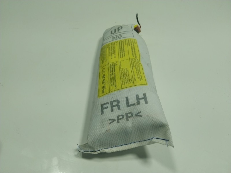 Recambio de airbag lateral delantero izquierdo para hyundai bayon (bc3) 1.0 t-gdi referencia OEM IAM  0499P1000114 