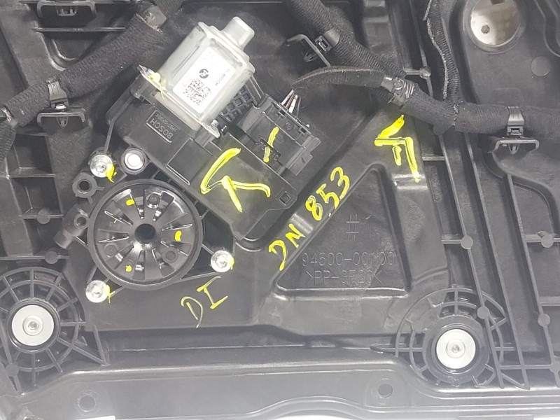 Recambio de elevalunas delantero izquierdo para kia xceed (cd) 1.0 t-gdi referencia OEM IAM 82471J7000 82470J7010 