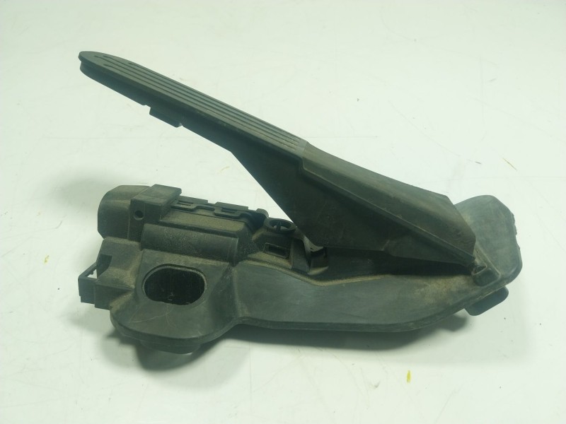Recambio de potenciometro pedal para volkswagen golf vi (5k1) 2.0 tdi referencia OEM IAM 1K2721503R 1K2721503R 