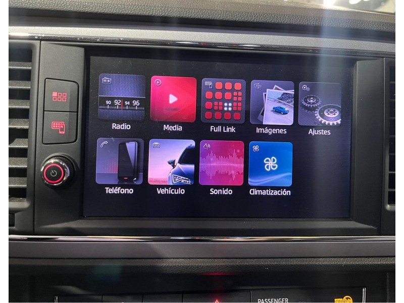 Recambio de pantalla multifuncion para seat leon (5f1) 1.6 tdi referencia OEM IAM 5F09196061QB 5F0919606 