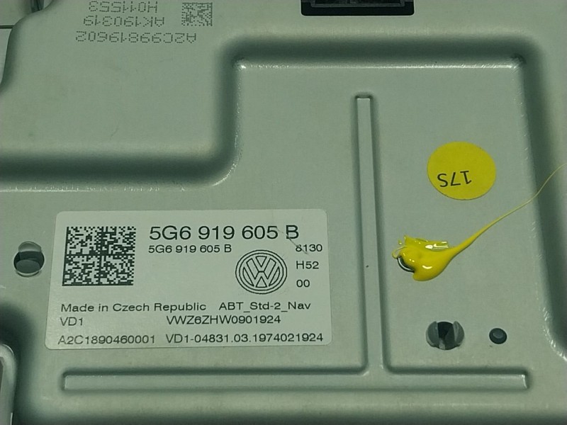 Recambio de pantalla multifuncion para volkswagen golf vii (5g1, bq1, be1, be2) 1.6 tdi referencia OEM IAM 5G6919605B 5G6919605B