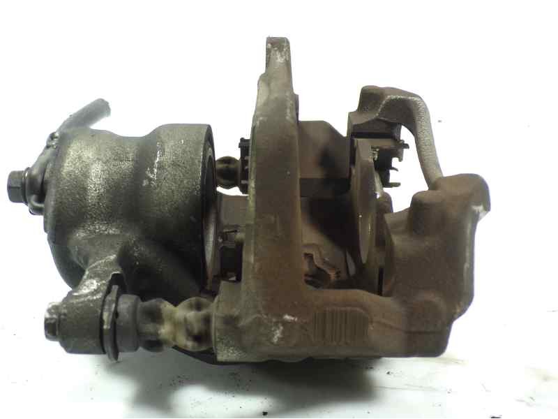 Recambio de pinza freno delantera derecha para toyota auris 1.4 turbodiesel cat referencia OEM IAM 4773002341  