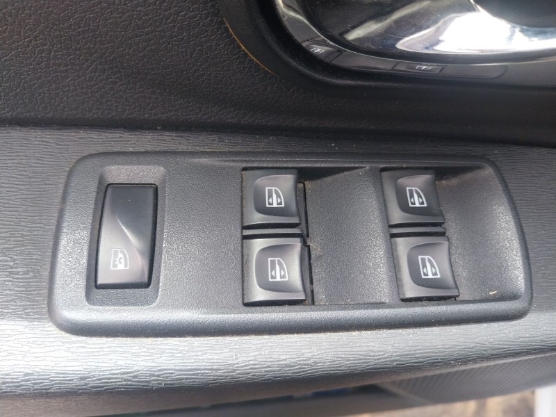 dacia lodgy (js_) del año 2024