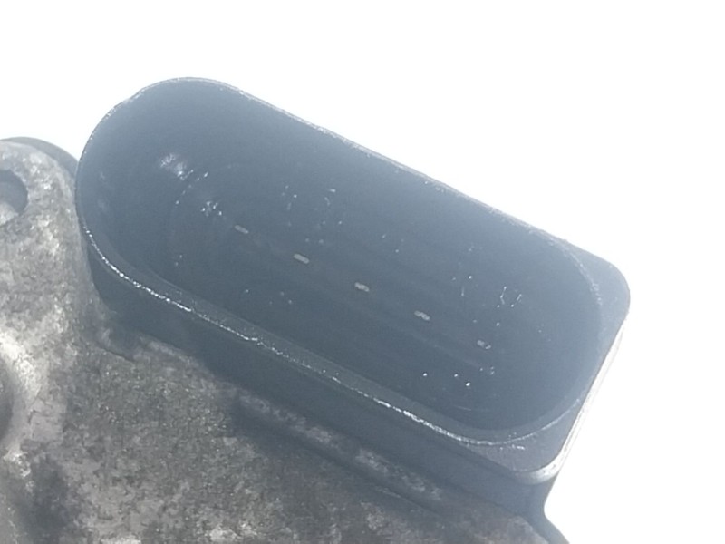 Recambio de caja mariposa para volkswagen golf vi (5k1) 2.0 tdi referencia OEM IAM 03L128063E 03L128063D 