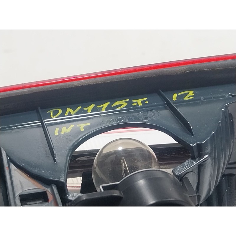 Recambio de piloto trasero izquierdo interior para bmw 3 (f30, f80) 320 d referencia OEM IAM  737111102 