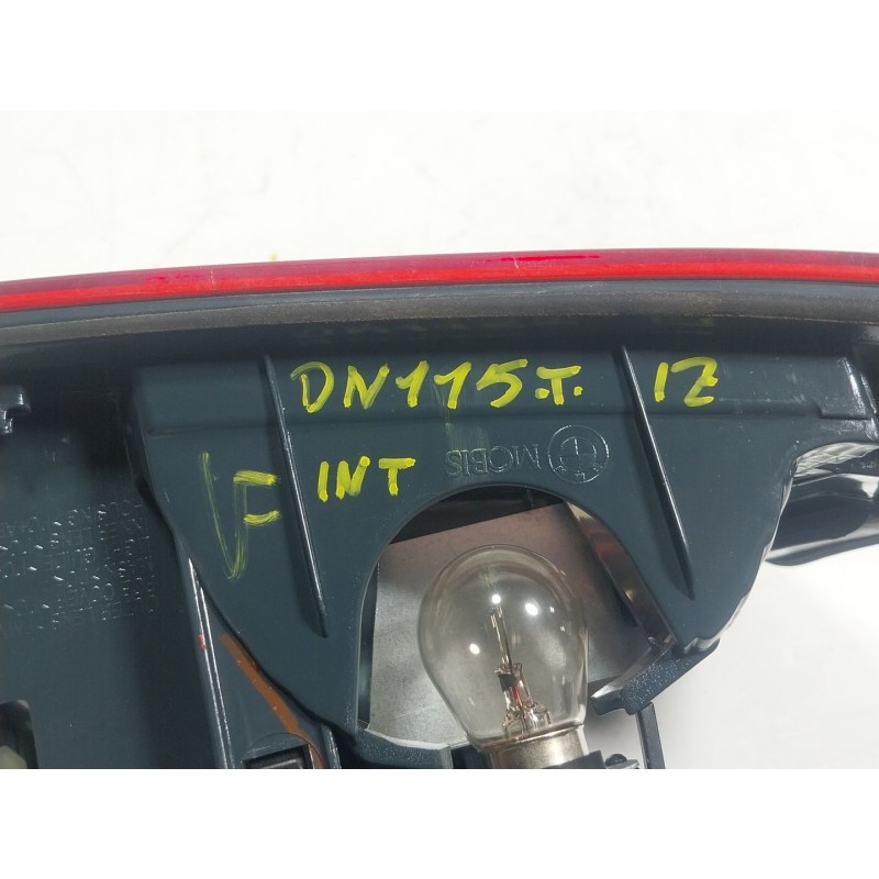 Recambio de piloto trasero izquierdo interior para bmw 3 (f30, f80) 320 d referencia OEM IAM  737111102 