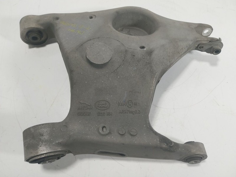 Recambio de brazo suspension inferior trasero derecho para jaguar xf ii (x260) 2.0 d referencia OEM IAM   