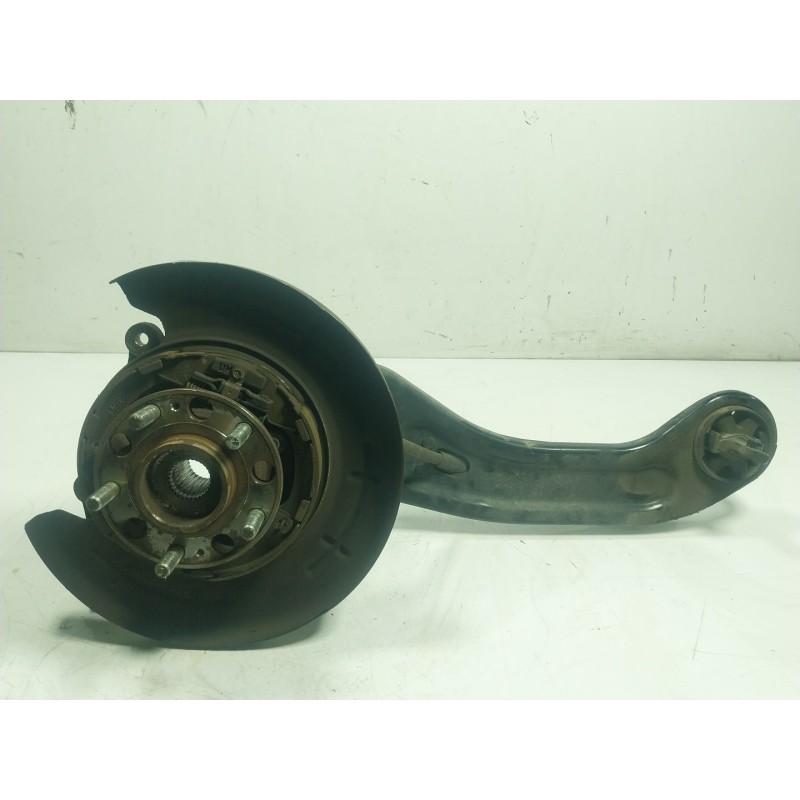 Recambio de mangueta trasera derecha para kia sorento iii (um) 2.2 crdi 4wd referencia OEM IAM   