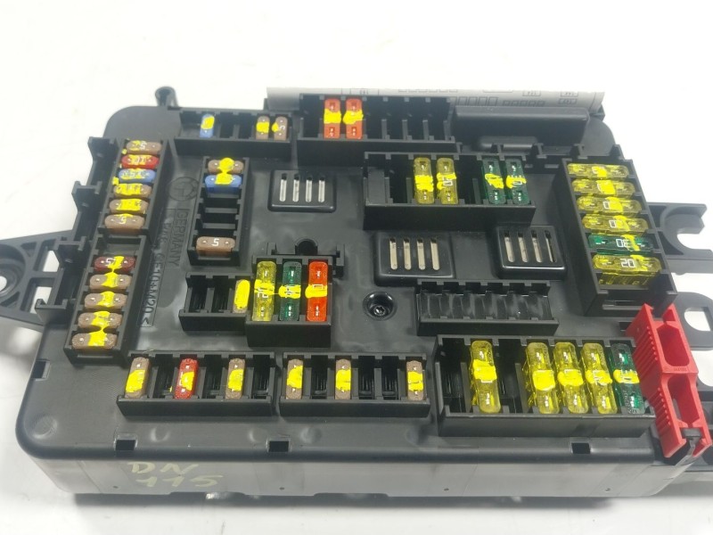 Recambio de caja reles / fusibles para bmw 3 (f30, f80) 320 d referencia OEM IAM 61149259466 933788001 