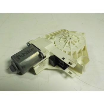MOTOR ELEVALUNAS TRASERO DERECHO 8K0959811A 8K0959811A 