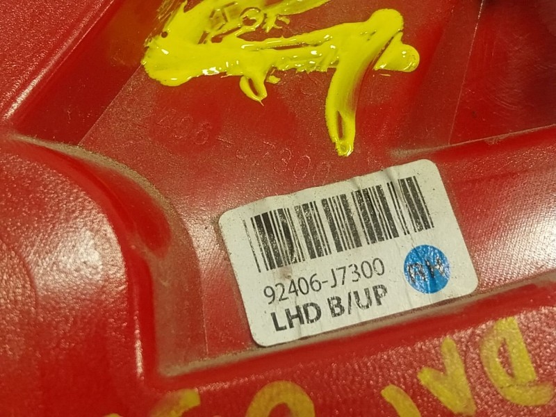 Recambio de piloto marcha atras para kia xceed (cd) 1.0 t-gdi referencia OEM IAM 92406J7300 9240617300 