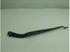 Recambio de brazo limpia delantero izquierdo para kia sorento iii (um) 2.2 crdi 4wd referencia OEM IAM   