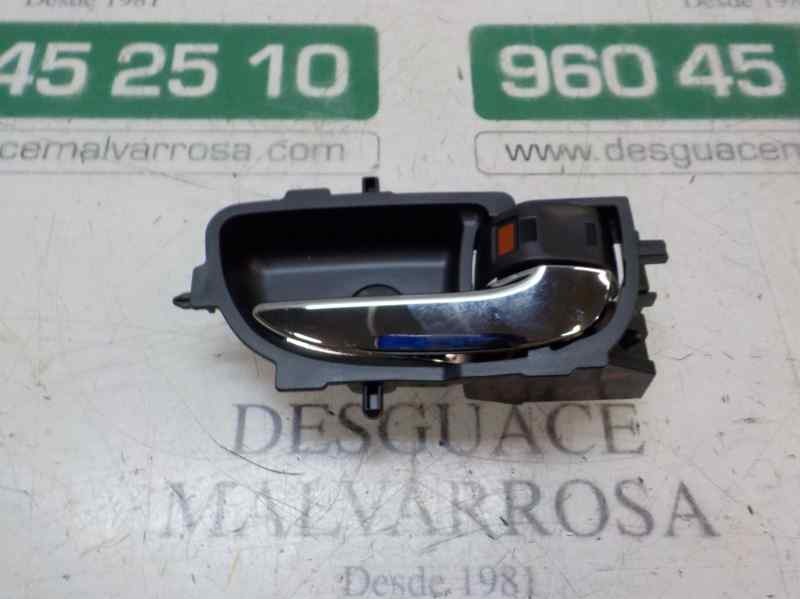 Recambio de maneta interior trasera derecha para toyota aygo 1.0 vvti referencia OEM IAM 692050D201B0  