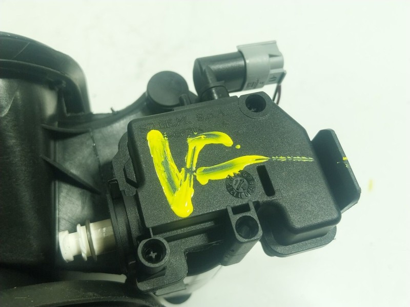 Recambio de tapa combustible para bmw 3 (f30, f80) 320 d referencia OEM IAM 41007238058  